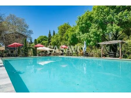 vente maison 8 pièces de 303m² - 13410 lambesc