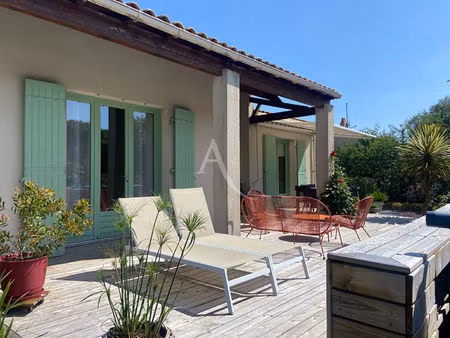 vente maison 5 pièces 149 m² rochefort (17300)