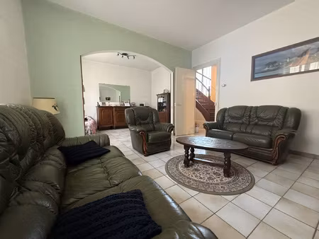 maison ancienne type 5 avec dépendances