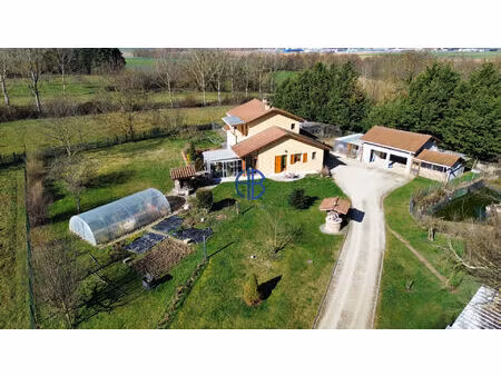maison viriville 6 pièce(s) 145.72 m2
