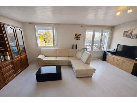 appartement epernon 3 pièce(s) 65 m2