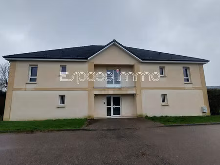 appartement grand bourgtheroulde 41 m² - parking