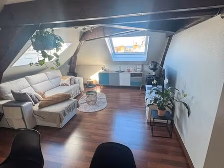 loue t2 3 pièces 70 m² le coteau