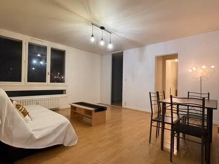 appartement de type f2 meublé