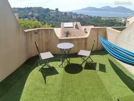 studio 1 pièce 14 m²