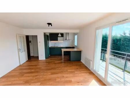 appartement de 65m2 à wasquehal avec balcon et place de parking