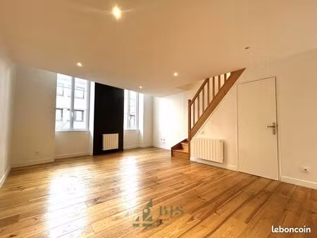 duplex 65 m² roanne