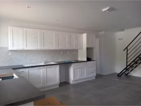 dispo dim 22 mars. dpe a. 170m2 5ch dont 2 suites au calme