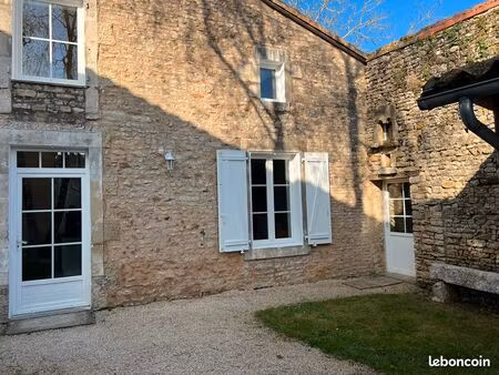 maison rénovée f4 avec jardin