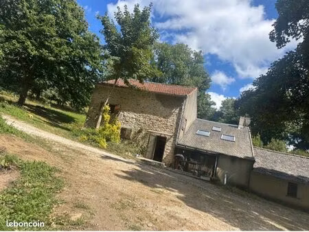 maison t4 meublée plus champs cheveux sur une élevage des bovins écossais à louer