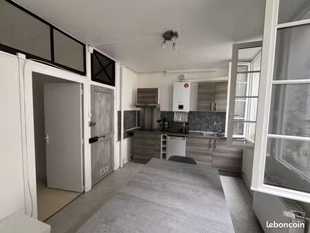 appartement t2 - centre historique proche cathédrale