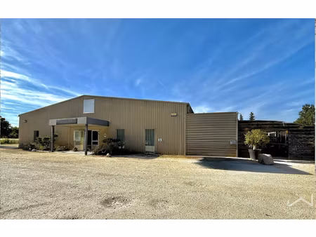 vente locaux professionnels 700 m² à pierrelatte (26700)  525 000 €