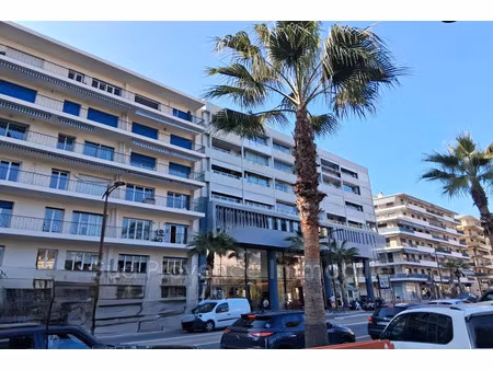 vente locaux professionnels 30 m² à le cannet (06110)  318 000 €