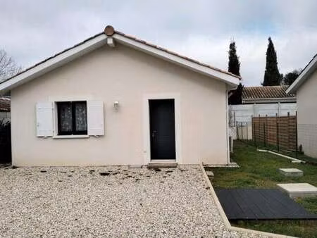 location maison à saint-denis-de-pile (33910) : à louer / 72m² saint-denis-de-pile