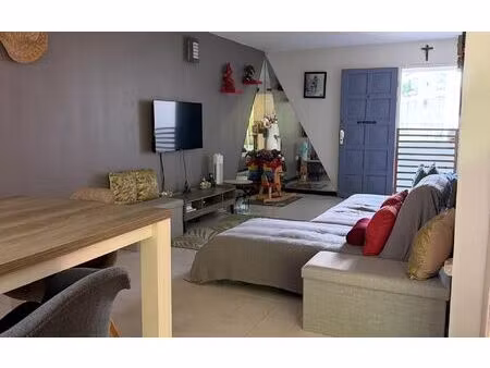 appartement fort-de-france 97.29 m² t-4 à vendre  195 000 €