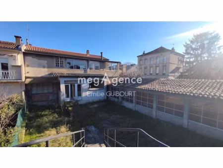 vente immeuble 300 m² à pamiers (09100)  169 000 €