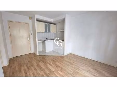 vente appartement 2 pièces à nantes centre ville (44000) : à vendre 2 pièces / 28m² nantes