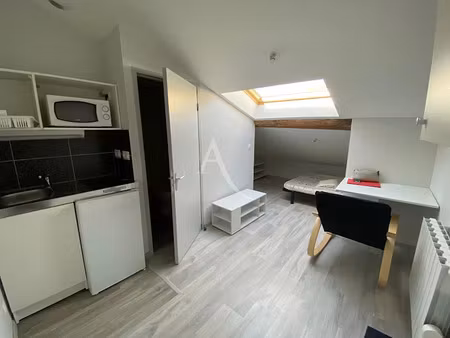 location meublée appartement 1 pièce 13.91 m² à bourg-en-bresse (01000)  350 €