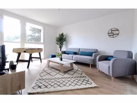 location meublée chambre 10.14 m² à saint-etienne-du-rouvray (76800)  400 €