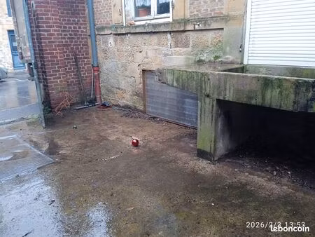 appartement f2 centre avec cour fermée