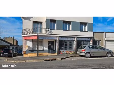 local commercial à louer quartier la houillère