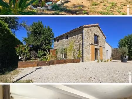 maison en pierres rénovée