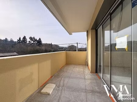duplex 5 pièces 111 m²