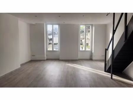 location appartement 2 pièces 53 m² à tullins (38210)  545 €