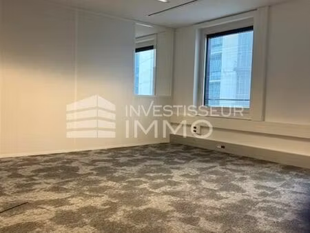 bureaux 68 m²