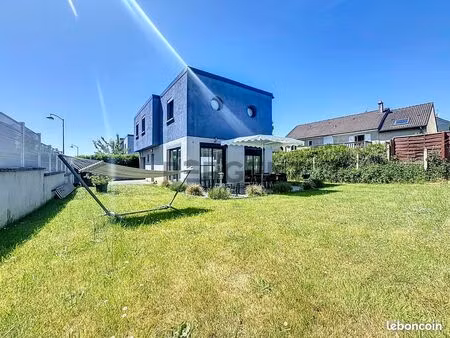 pavillon 5 pièces 110 m²