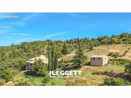 maison 6 pièces 225 m²