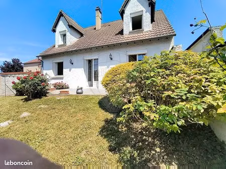 maison 4 pièces 97 m²
