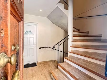 appartement 3 pièces 81 m²