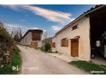 maison 2 pièces 32 m²