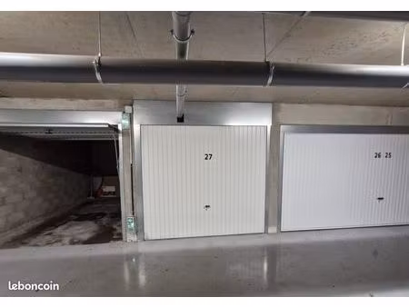 garage box 13 m2 montée de choulans lyon 5