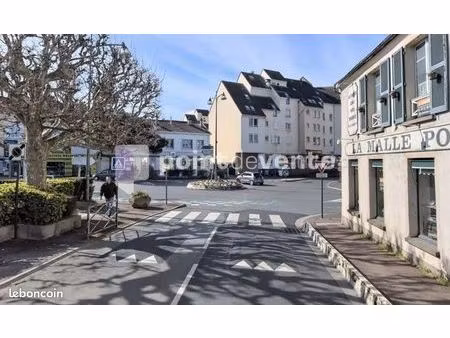 local commercial 553 m²