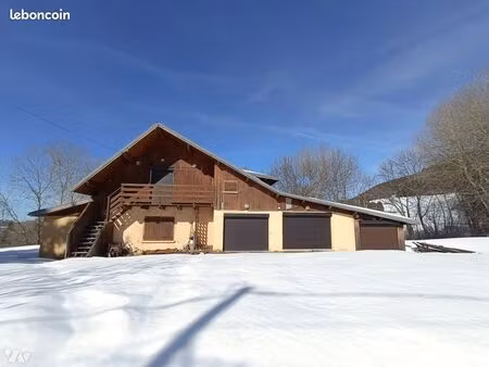 chalet 6 pièces 149 m²