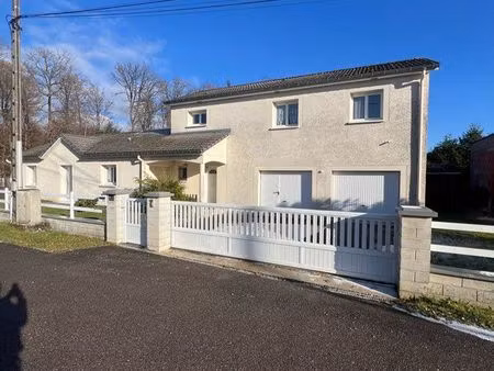 maison 140m2 avec terrain et accès forêt