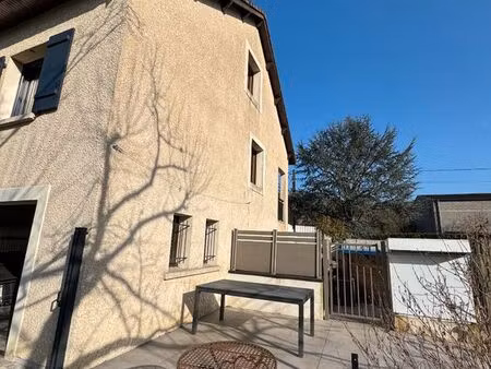 maison 7 pièces 153 m²