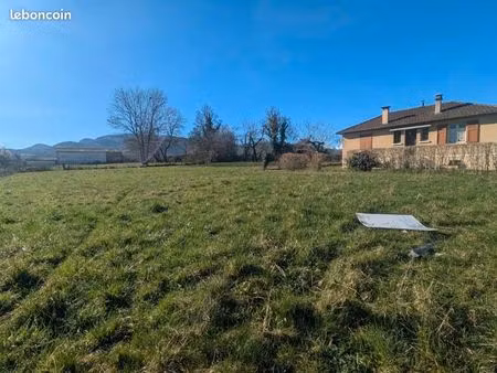 terrain 980 m² saint girons
