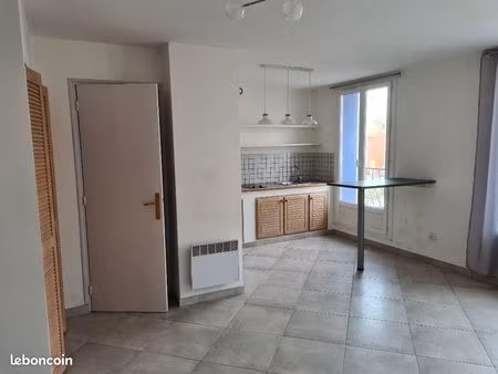 studio martigues quartier ile