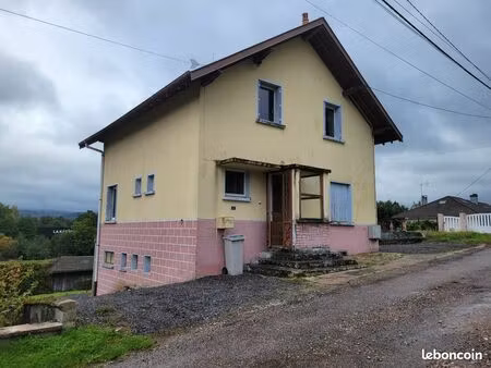 maison a renover entierement de 88 m² et terrain de 528 m²