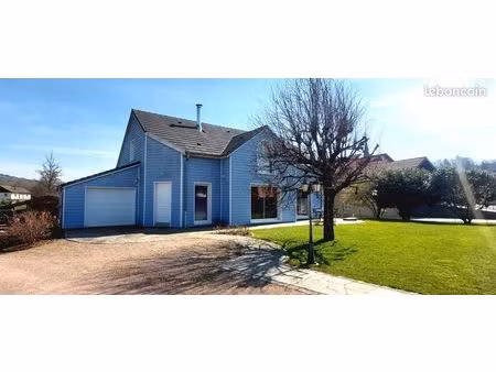 pavillon 7 pièces 165 m²