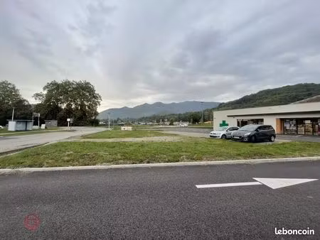 terrain constructible 831m2