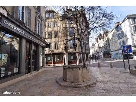 appartement 2 pièces 53 m²