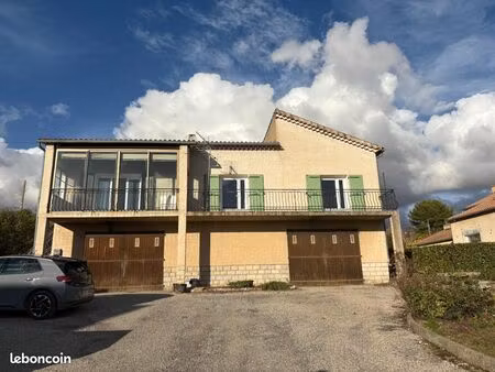 villa 6 pièces 135 m²