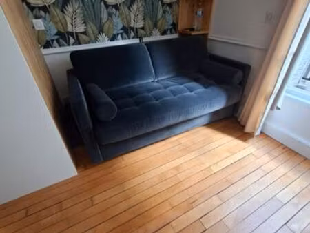 studio place des vosges a vendre 18m2