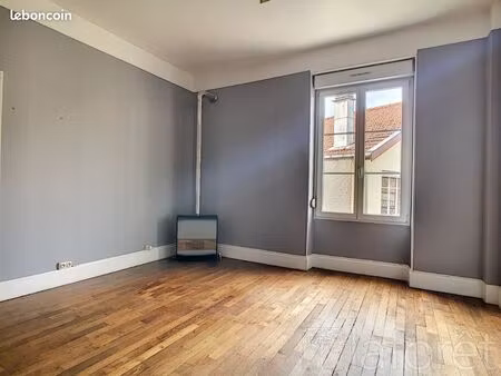 bureaux 125 m² neufchateau