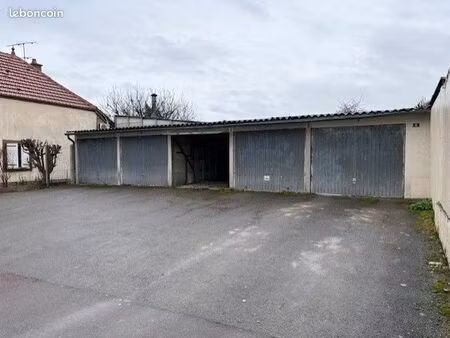garage/box 48 m² saint andre les vergers