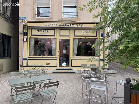 local commercial 100 m²